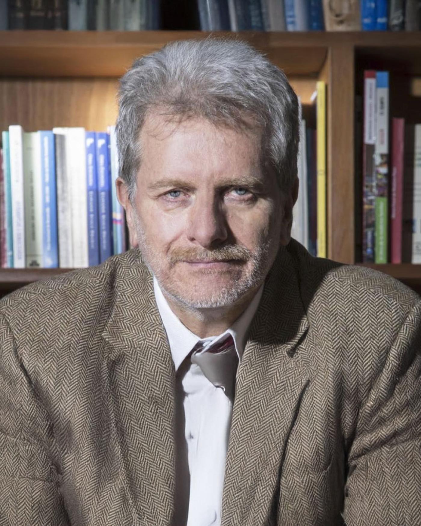 SANTIAGO MONTENEGRO.JPG