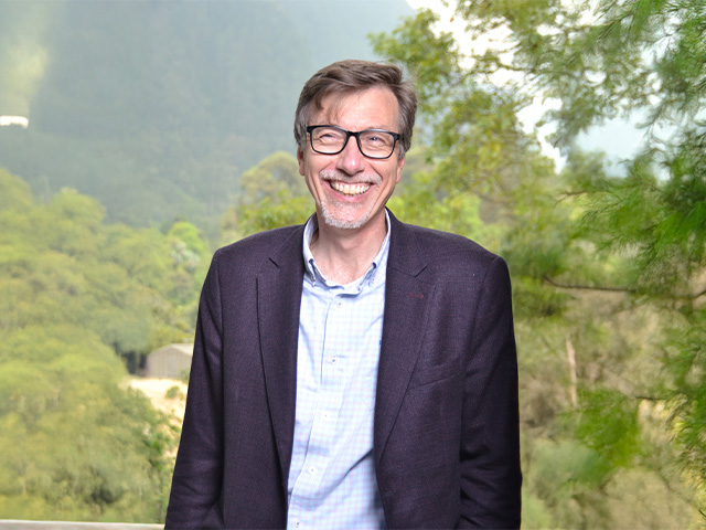 Hernando-Zuleta Hernando-Zuleta.jpg