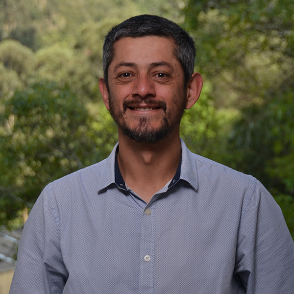 Oscar-Becerra