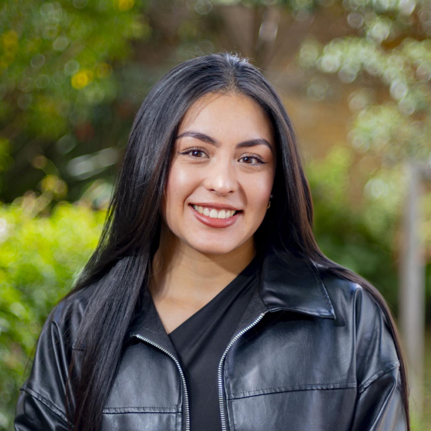 Derly  Pérez